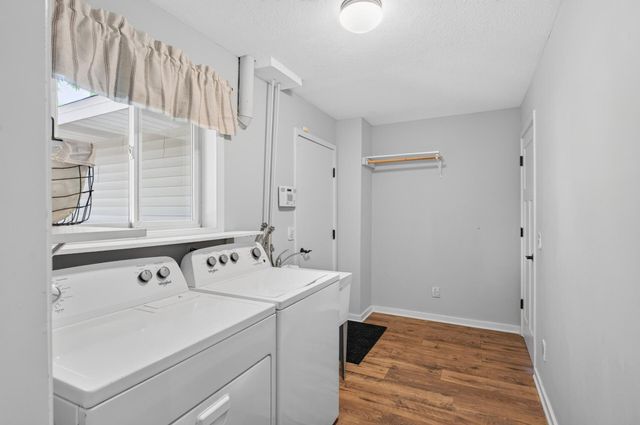 15165 Dartmoor Court, Rosemount, MN 55068