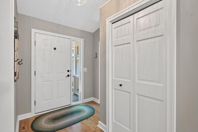 15165 Dartmoor Court, Rosemount, MN 55068