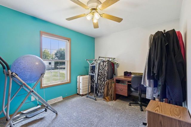 507 Jana Drive, Edgerton, WI 53534