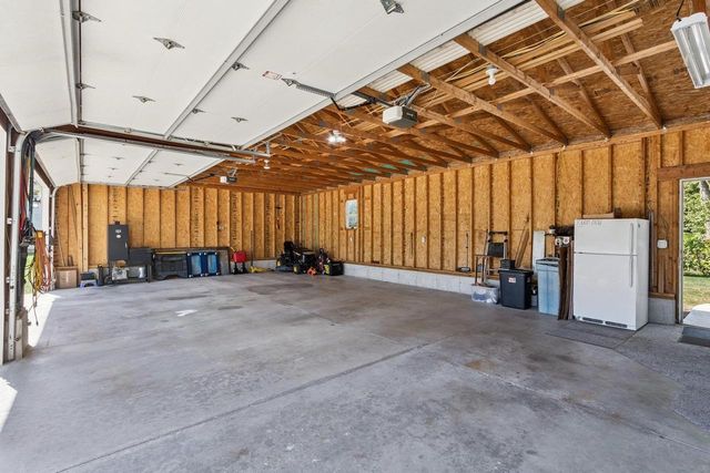 507 Jana Drive, Edgerton, WI 53534