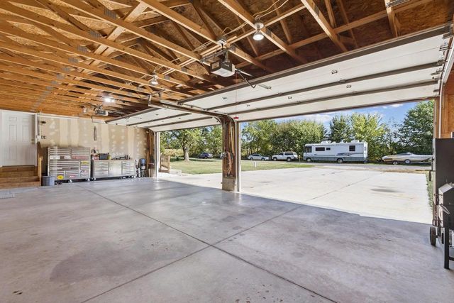 507 Jana Drive, Edgerton, WI 53534