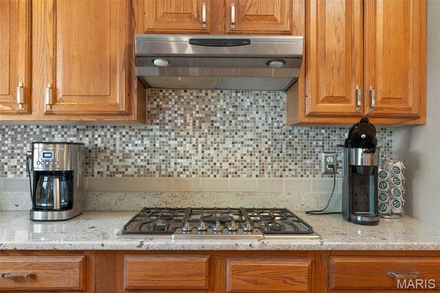 24331 Deer Creek Road, Warrenton, MO 63383