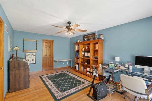 24331 Deer Creek Road, Warrenton, MO 63383