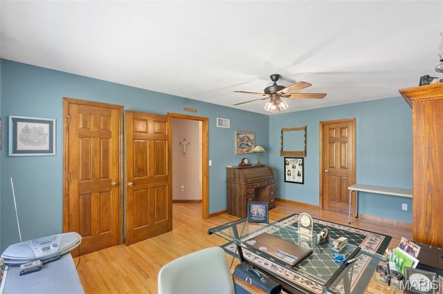 24331 Deer Creek Road, Warrenton, MO 63383