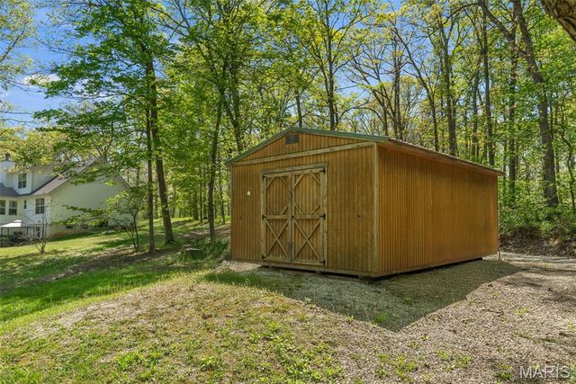 24331 Deer Creek Road, Warrenton, MO 63383