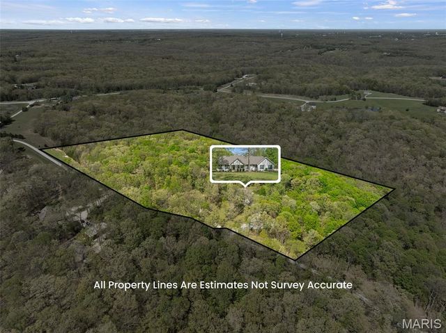 24331 Deer Creek Road, Warrenton, MO 63383