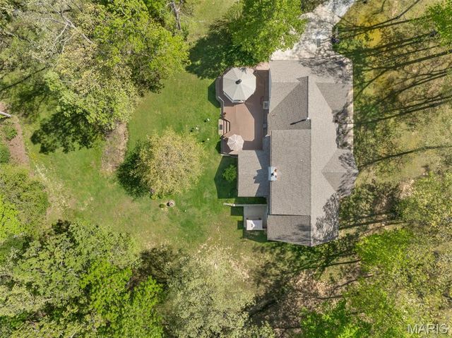 24331 Deer Creek Road, Warrenton, MO 63383