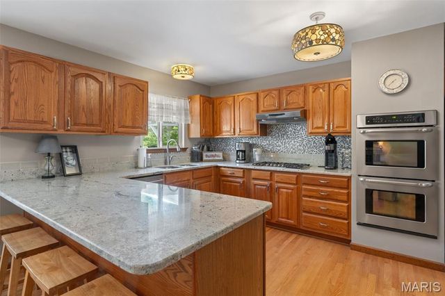 24331 Deer Creek Road, Warrenton, MO 63383