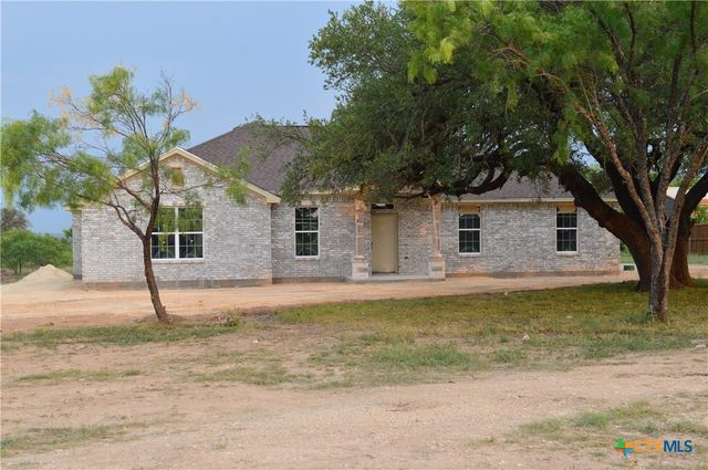 425 County Road 3152, Kempner, TX 76539