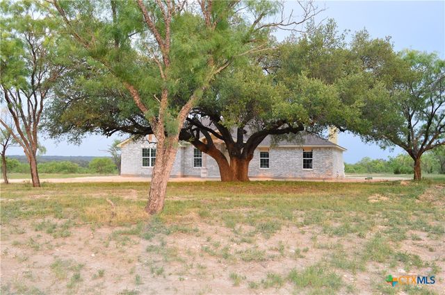 425 County Road 3152, Kempner, TX 76539