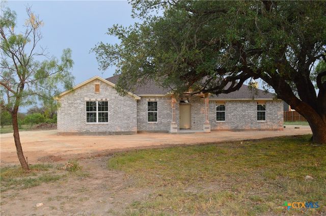 425 County Road 3152, Kempner, TX 76539
