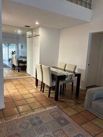 2048 Champions Way, North Lauderdale, FL 33068