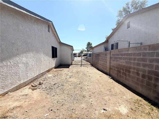 616 Greenway Road, Henderson, NV 89002
