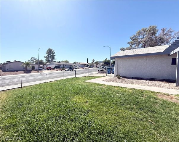 616 Greenway Road, Henderson, NV 89002