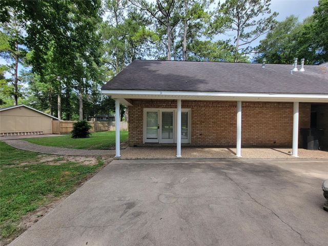 12070 Old County Road 2, Willis, TX 77378