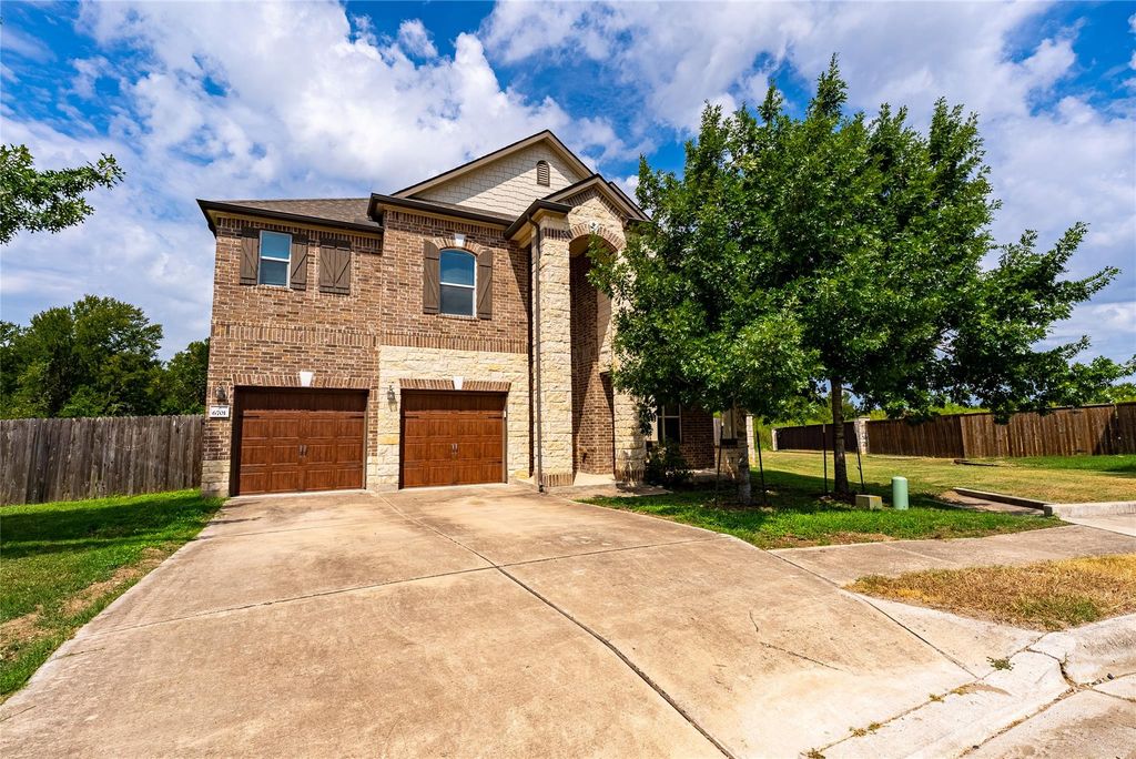 6701 Ondantra BND, Austin, TX 78744
