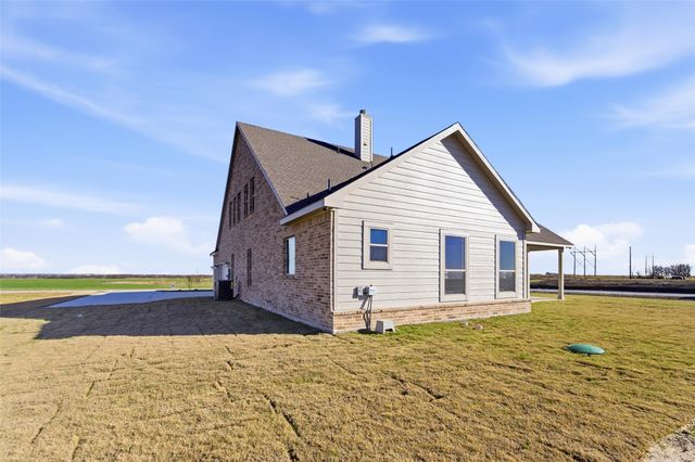 2050 County Road 200, Valley View, TX 76272