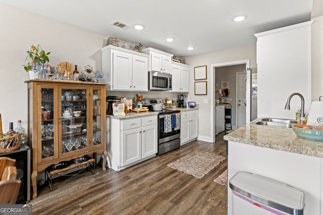 6001 Virginia Pine Avenue, Statesboro, GA 30458