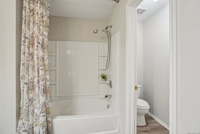 431 Woodstone, Cibolo, TX 78108