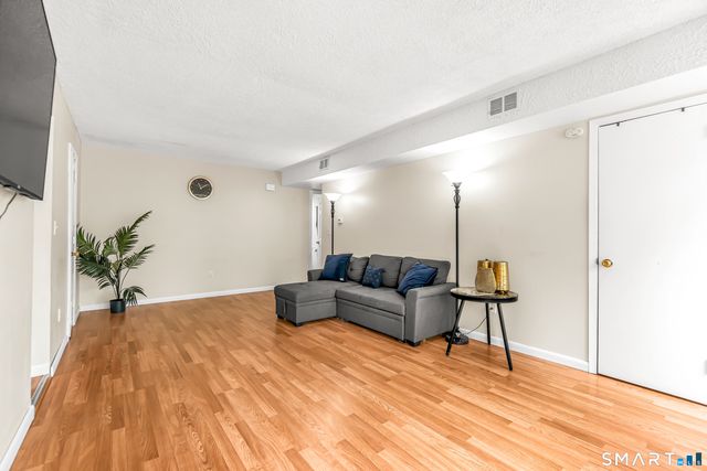 5 Birch Lane F, East Haven, CT 06513