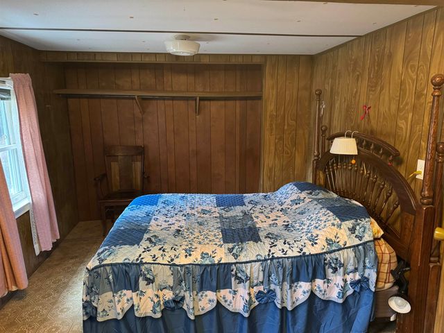 5 Coopers Grove Road, Kingston, NH 03848