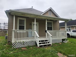 617 N 2nd Street, Dupo, IL 62239