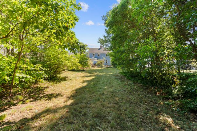 250 Rockwell Avenue, Stratford, CT 06615