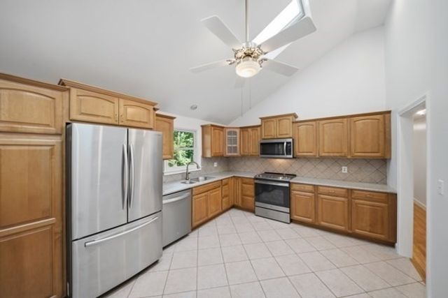181 Whitcomb Ave, Littleton, MA 01460