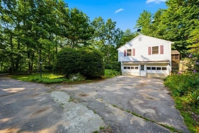181 Whitcomb Ave, Littleton, MA 01460