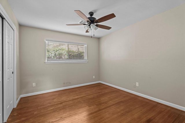 10030 Haddington Drive, Houston, TX 77080