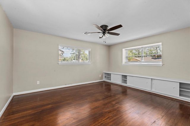 10030 Haddington Drive, Houston, TX 77080