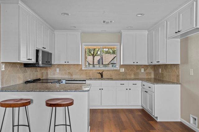 10030 Haddington Drive, Houston, TX 77080
