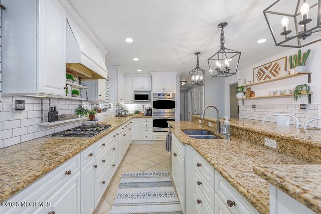 428 Washington Avenue, Pine Beach, NJ 08741