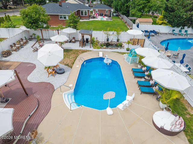428 Washington Avenue, Pine Beach, NJ 08741