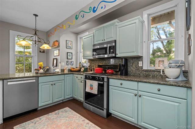 47 West Street, Warwick, NY 10990