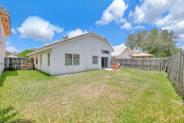 2656 NW 68TH Avenue, Margate, FL 33063
