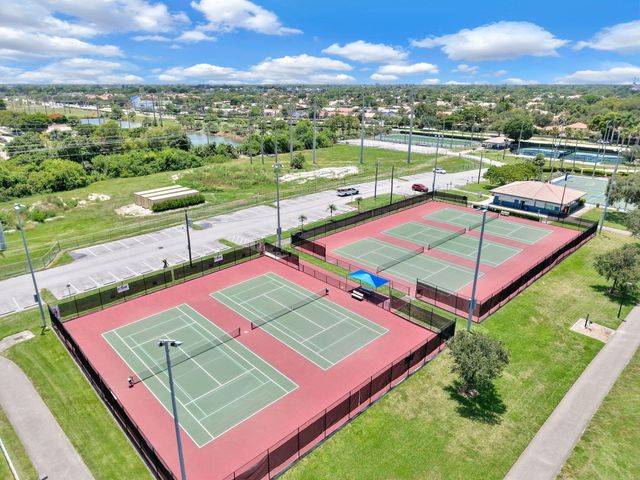 2656 NW 68TH Avenue, Margate, FL 33063