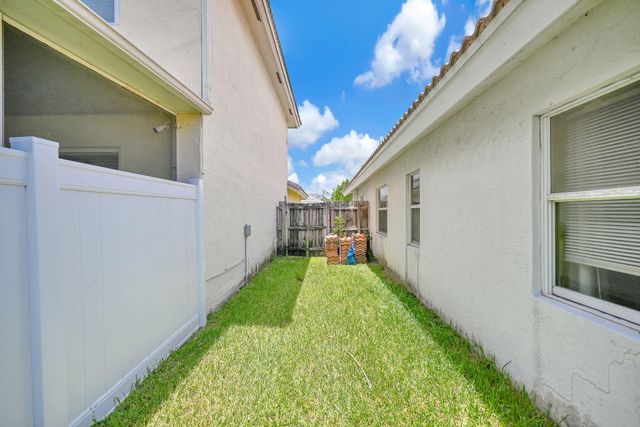 2656 NW 68TH Avenue, Margate, FL 33063