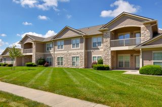 2402 NE Oak Drive 2, Ankeny, IA 50021