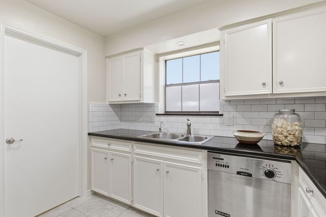3434 Granada Avenue, University Park, TX 75205