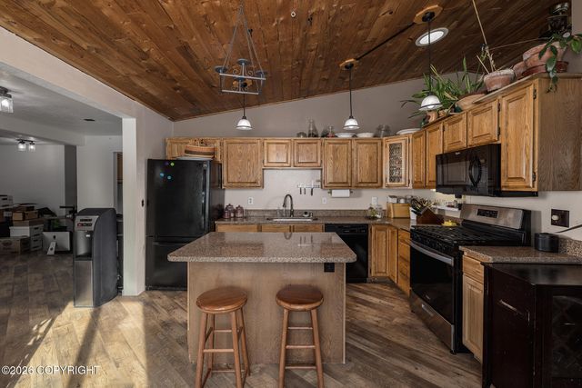 961 E Agate Lane, Wasilla, AK 99654