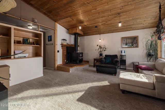 961 E Agate Lane, Wasilla, AK 99654