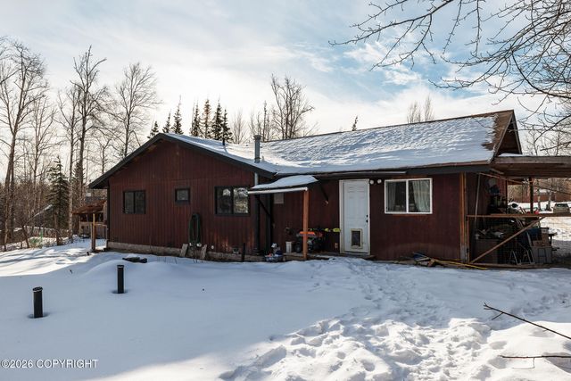 961 E Agate Lane, Wasilla, AK 99654