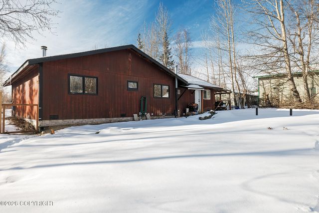 961 E Agate Lane, Wasilla, AK 99654