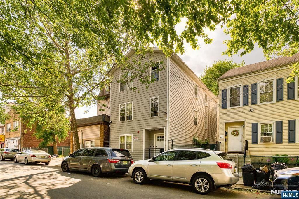 121 Main Street, Paterson, NJ 07522
