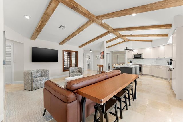 9881 SW 2nd Street, Plantation, FL 33324