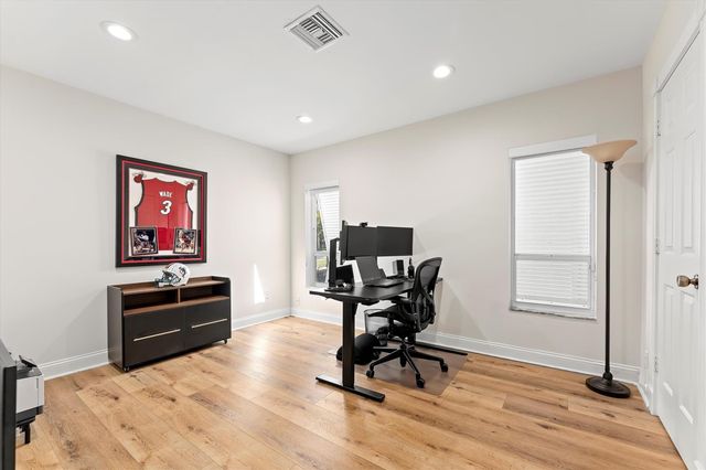 9881 SW 2nd Street, Plantation, FL 33324