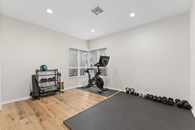 9881 SW 2nd Street, Plantation, FL 33324