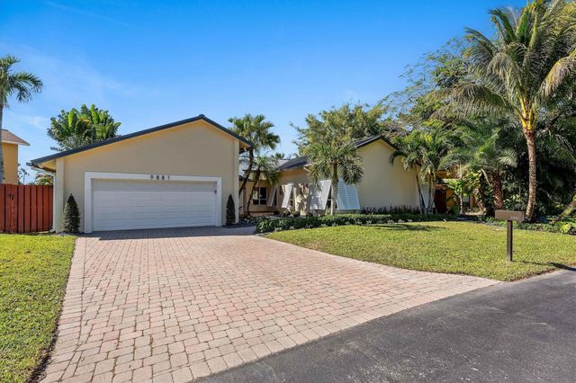 9881 SW 2nd Street, Plantation, FL 33324