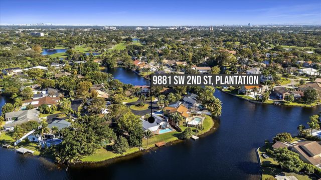 9881 SW 2nd Street, Plantation, FL 33324